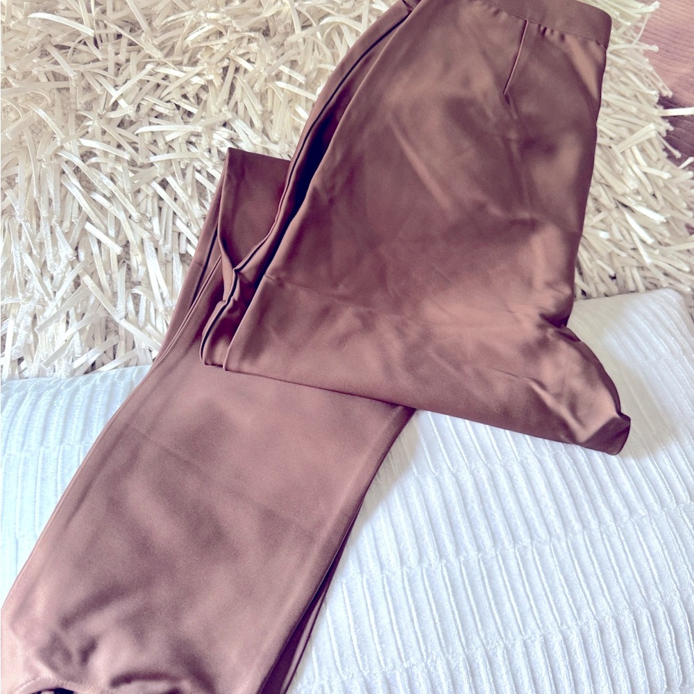 Pants , Cache brand size 6 new with tag